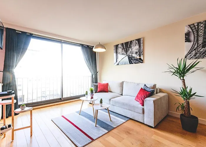 Spacieux Proche Gare Et Cathedrale Apartment *